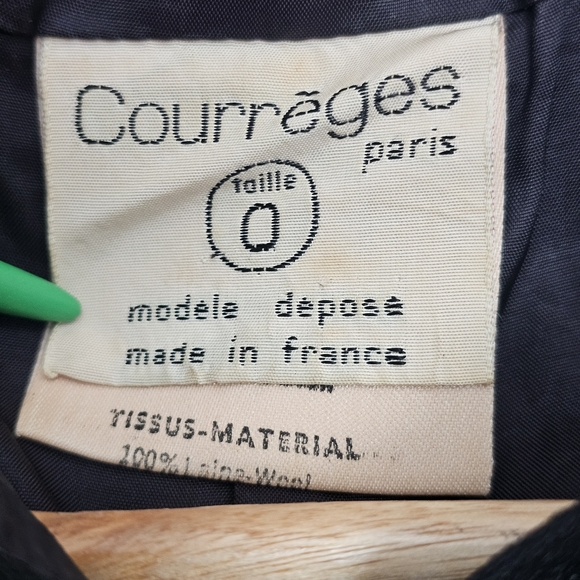 ✨ PRISTINE VINTAGE Courrèges Paris Wool Set – Jacket & Skirt – Size 0 (FR) ✨ - Picture 9 of 11